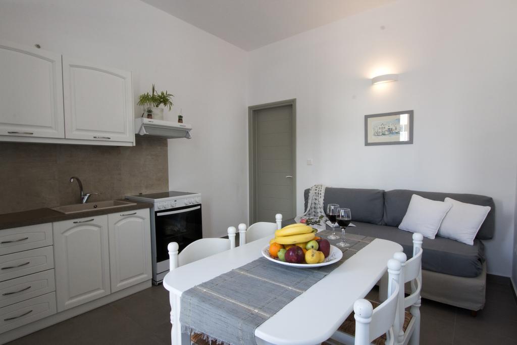 Angelique Apartment Antiparos Bagian luar foto