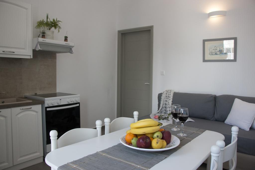 Angelique Apartment Antiparos Bagian luar foto