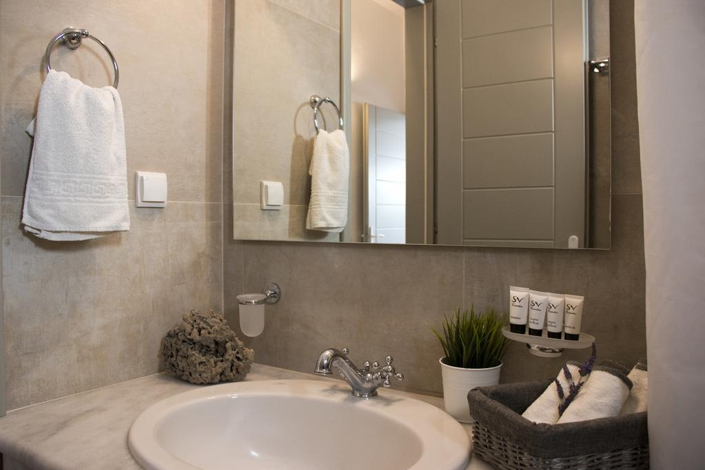 Angelique Apartment Antiparos Bagian luar foto